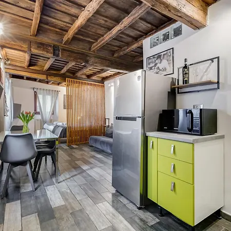 Chiavari Apartment Rome