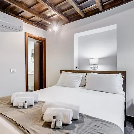 Chiavari Apartment *