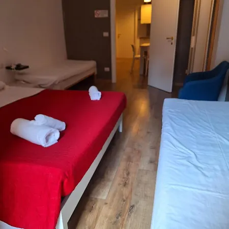 Aparthotel Nasoni Di *