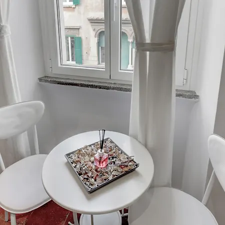 Apartmán Santi Quattro - Colosseo *