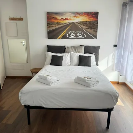 Trastevere Studio Flat - Zen15 * Rome