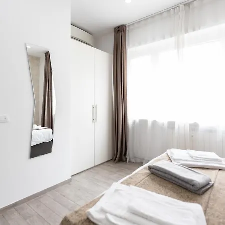 247 Luxury Trastevere 2* Rome