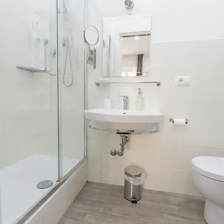 247 Luxury Trastevere 2* Rome