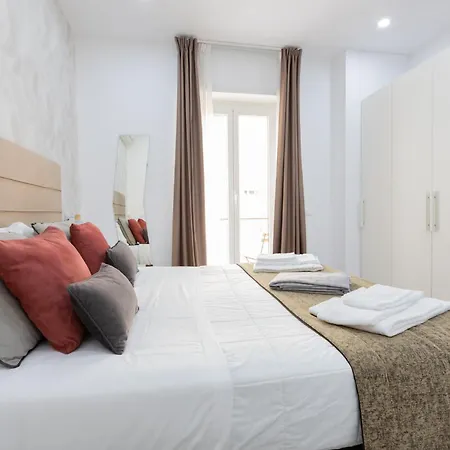 Guest house 247 Luxury Trastevere 2*