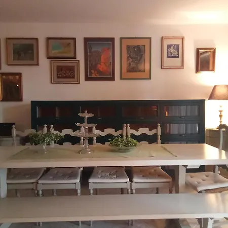 Residenza Nella Campagna Di Capitale. Holiday home