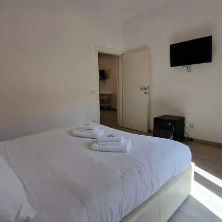 Major 93 Guest house