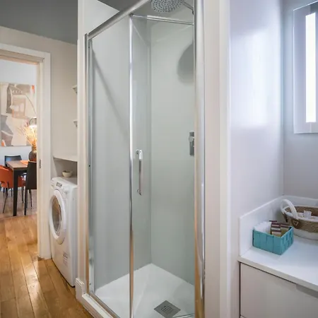 Navona Charming Balcony Apartment