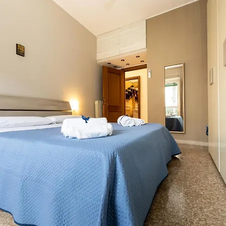 Big Air Conditioning Wifi Netflix 90 Mq Apartment
