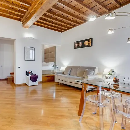 Barberini Exclusive Loft Apartment Rome