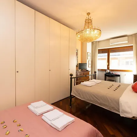 Séjour chez l'habitant Rachele's Charming House In The Heart Of Rome