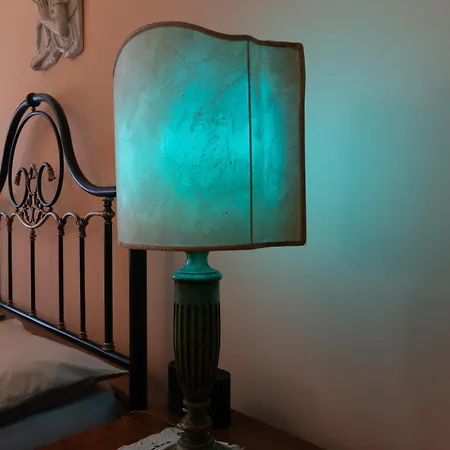 Rachele's Charming House In The Heart Of Alloggio in famiglia