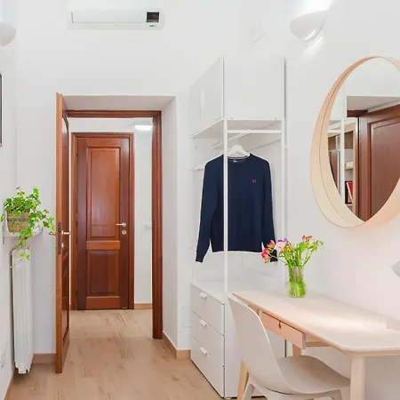 Vatican Gem Apartament