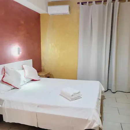 Giovanni Giolitti 177 Termini Apartamento