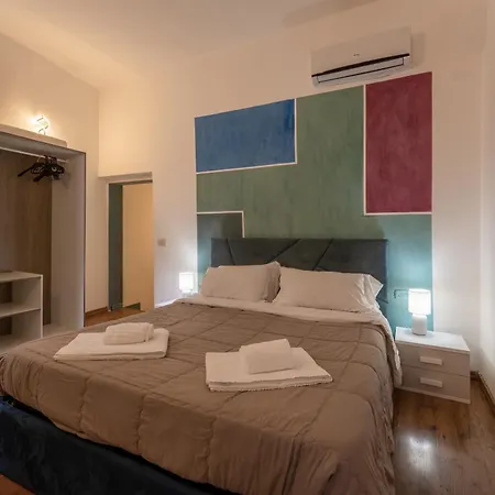 Pellegrino Apartment *