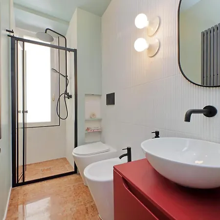 Ych-lussuoso Al Colosseo Apartment Rome