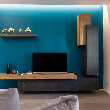 Great Laurentina Metro B Apartment *