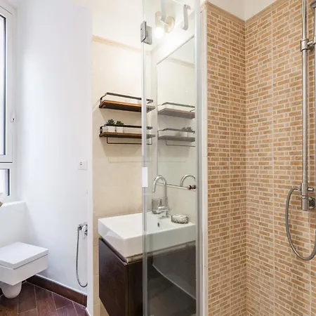The Rent -cozy Two Bedroom Near Vatican Apartment *