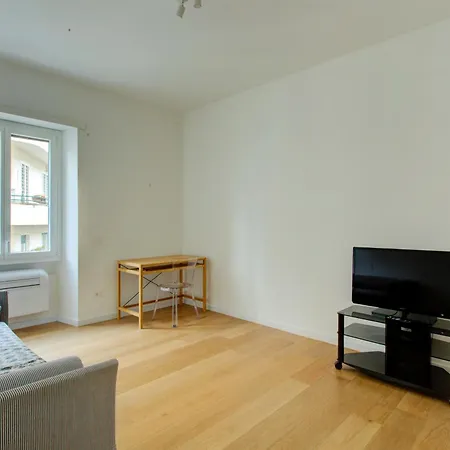 Casa Beba - Via San Marino 38 *