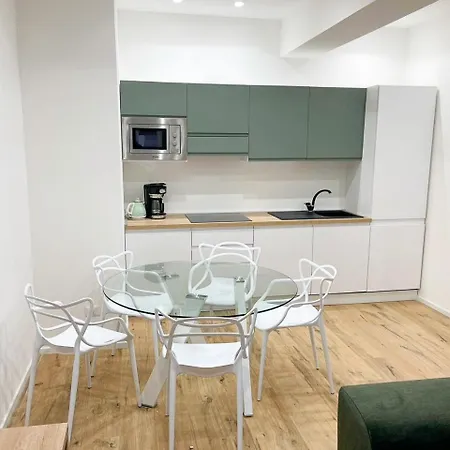 Apartment Pm 34 Viale Imperatore Guest House - 50 Mt From Metro San Paolo Rome