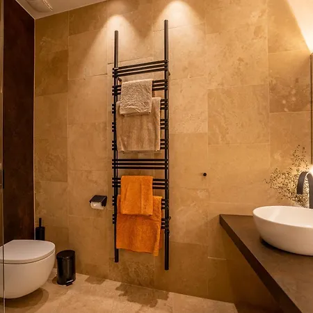 Apartment Aedrian's Loft. Boutique With Private Terrace In The Center Of