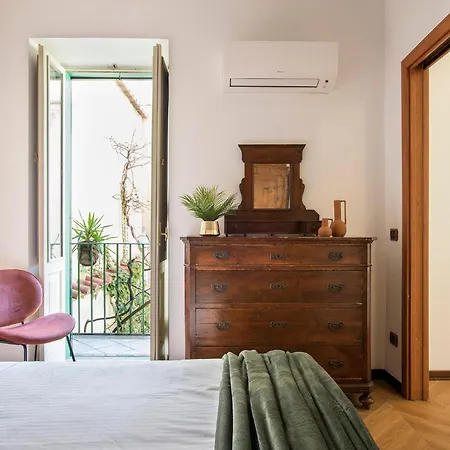 Palline Balcony Apartment *