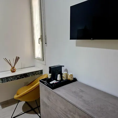 Tiburtina Keys - * Roma