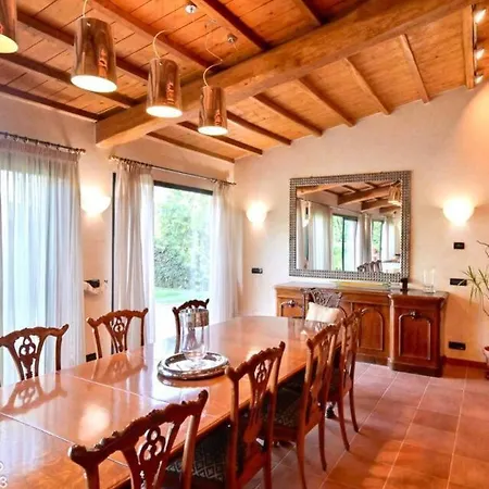 Villa Sull'aurelia Antica Rome