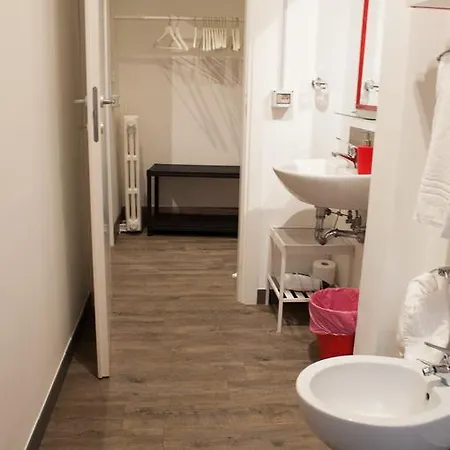 Relais Cola Di Rienzo Отель типа 