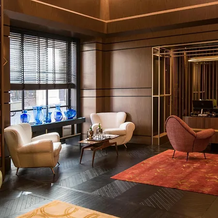 Umilta 36 Hotel 5*