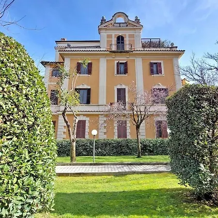 Vatican With Parking Apartamento *