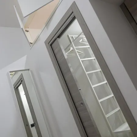 Pasqualina's House Guest house *