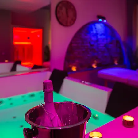 Corso 107 Wellness & * Řím