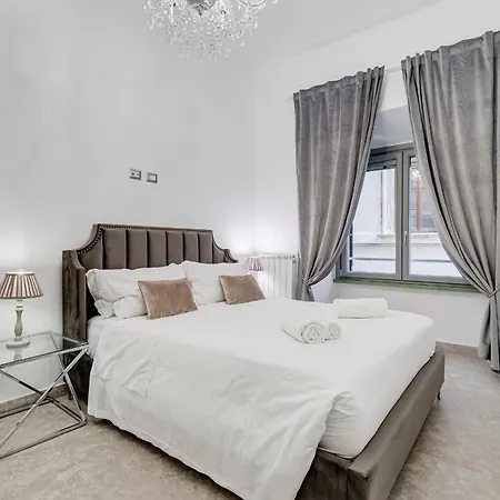 Crystal Trevi Fountain - Romedreamhome Apartment Rome