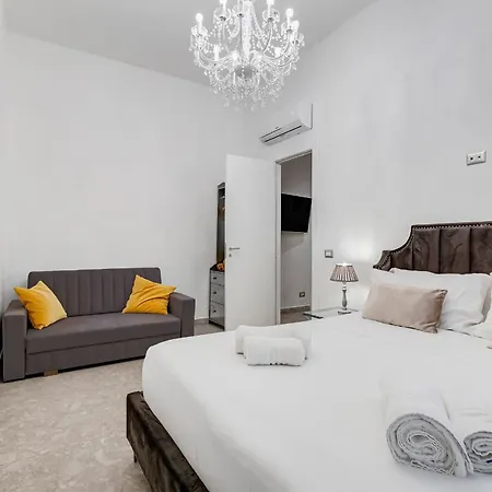 Crystal Trevi Fountain - Romedreamhome Apartment *