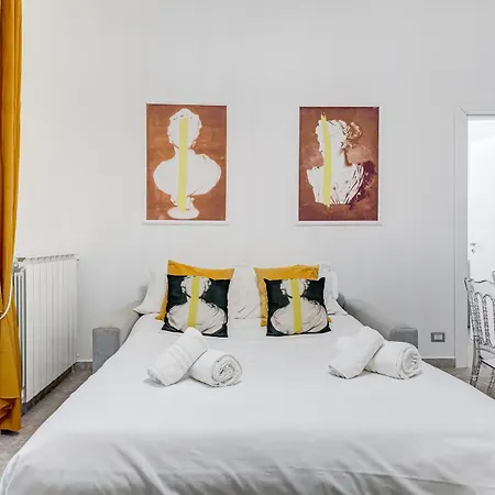 Crystal Trevi Fountain - Romedreamhome Apartment *