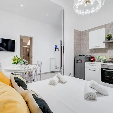 Crystal Trevi Fountain - Romedreamhome * Roma