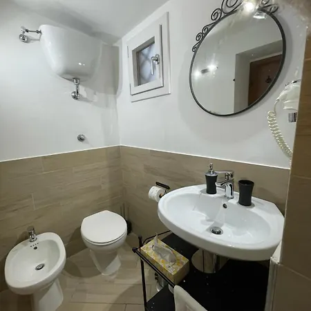Urbana Al Colosseo Apartment *