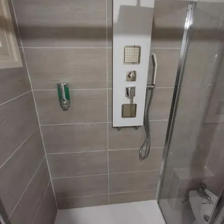 Fiore Cinecitta Apartment *