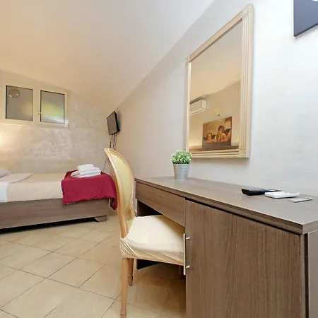 Gallery Apartment