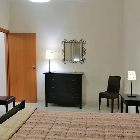 Casa Mirandola