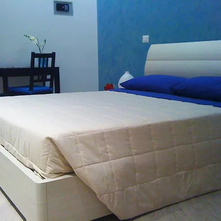 Bed & Breakfast Domus Barberini 2*