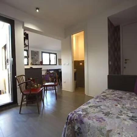 Apartment Quattroventi Terrace Penthouse *