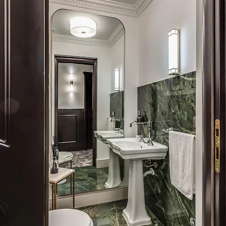 Antica Residenza Del Corso Gasthof