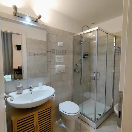 Bosuites Vendégház
