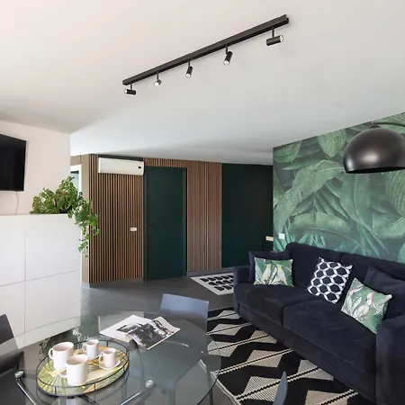 Loft 36 By Omen Hospitality