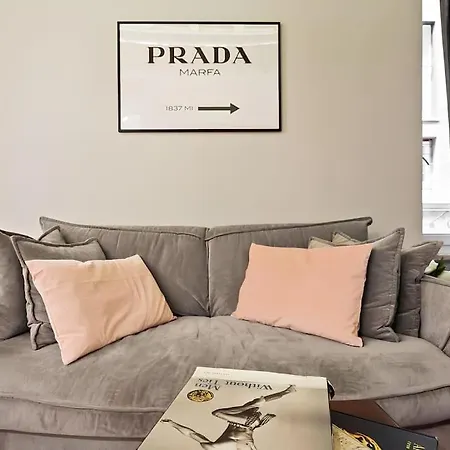 Hostme Piazza Navona Apartment Rome