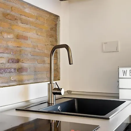 Hostme Piazza Navona Apartment