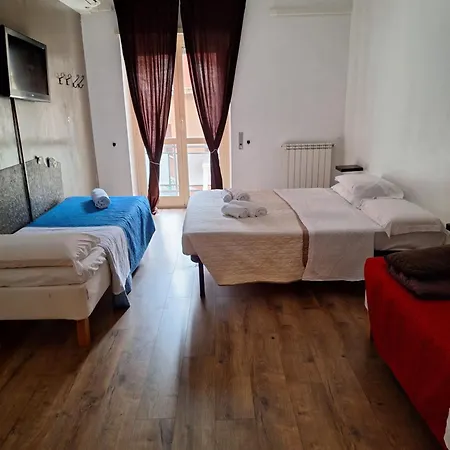 Aparthotel Nasoni Di *