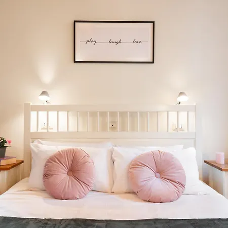 Piacentino Homes Navona Apartment Rome