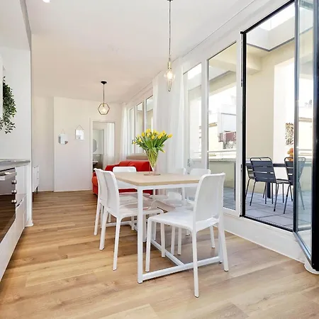 La Flavia Design By Halldis